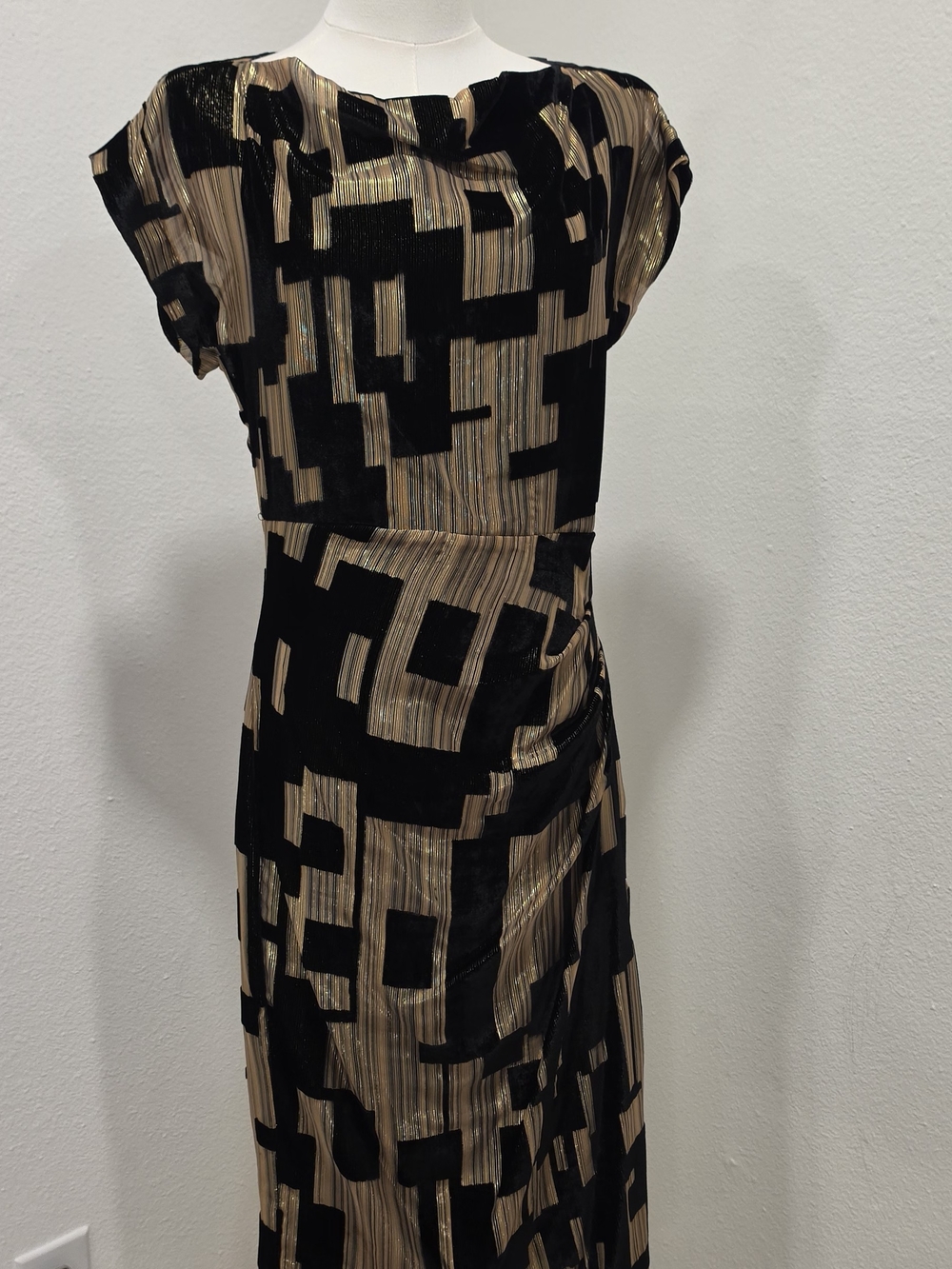Donna Karan Black and Gold Geometric Midi Sheath Dress - Picture 2 of 15